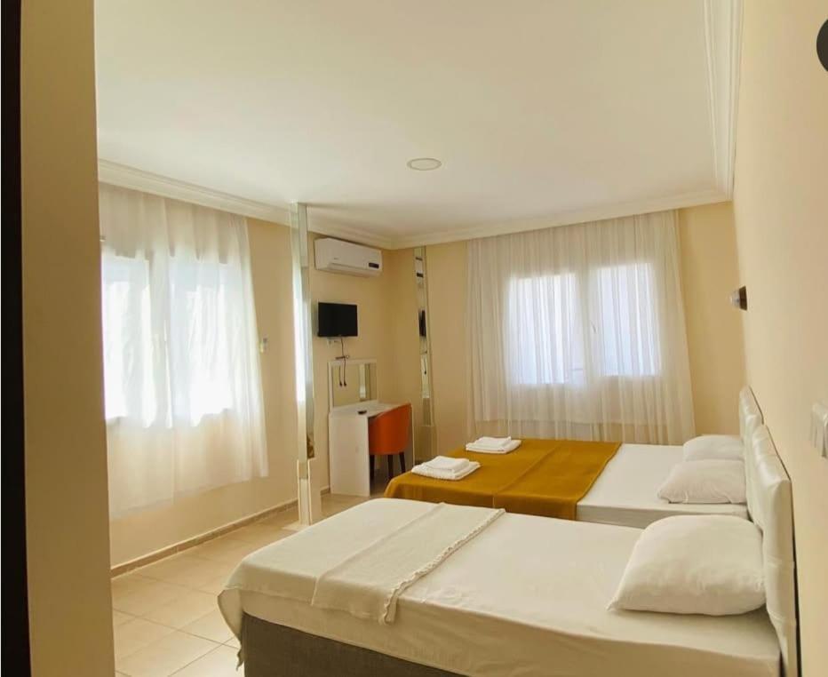 Mandarin Beach Hotel Gumuldur Exterior photo