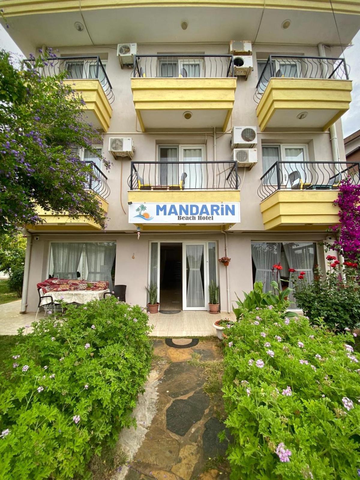 Mandarin Beach Hotel Gumuldur Exterior photo